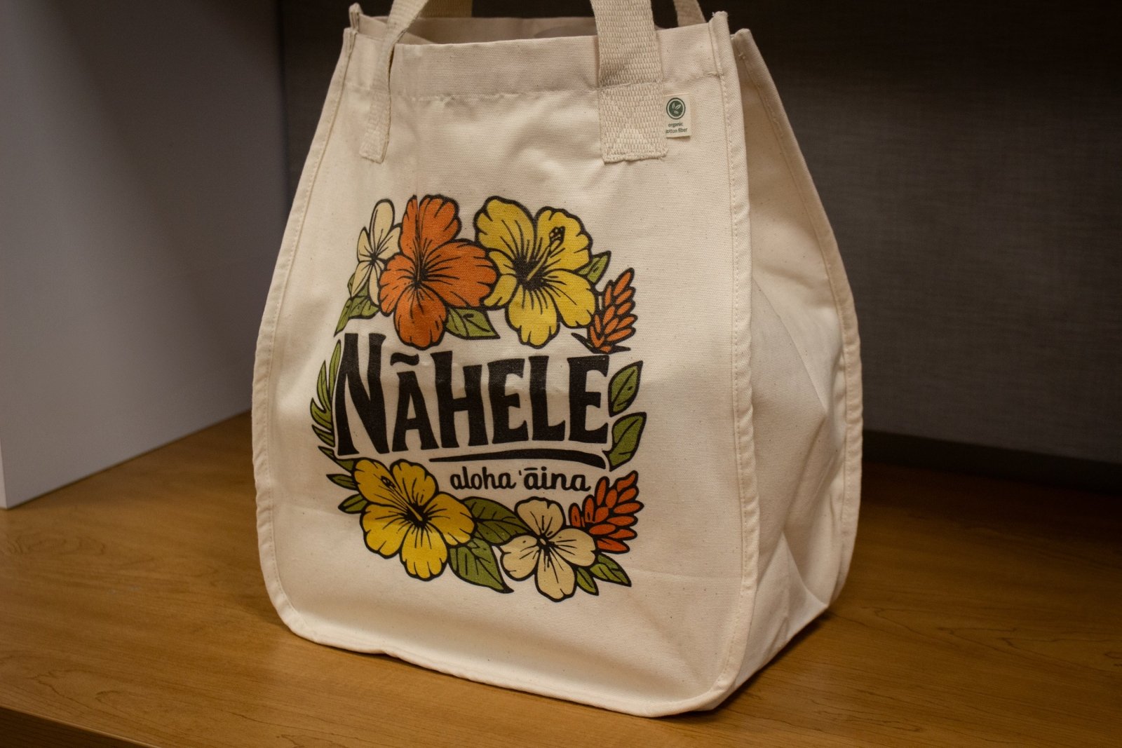 Premium Nāhele Clothing Co. Aloha ʻĀina Tote - Nā Mea E Lawe Ai - Nāhele Clothing Co. - Nahele Co. - Nahele Clothing Co. - Premium Nāhele Clothing Co. Aloha ʻĀina Tote - Nā Mea E Lawe Ai